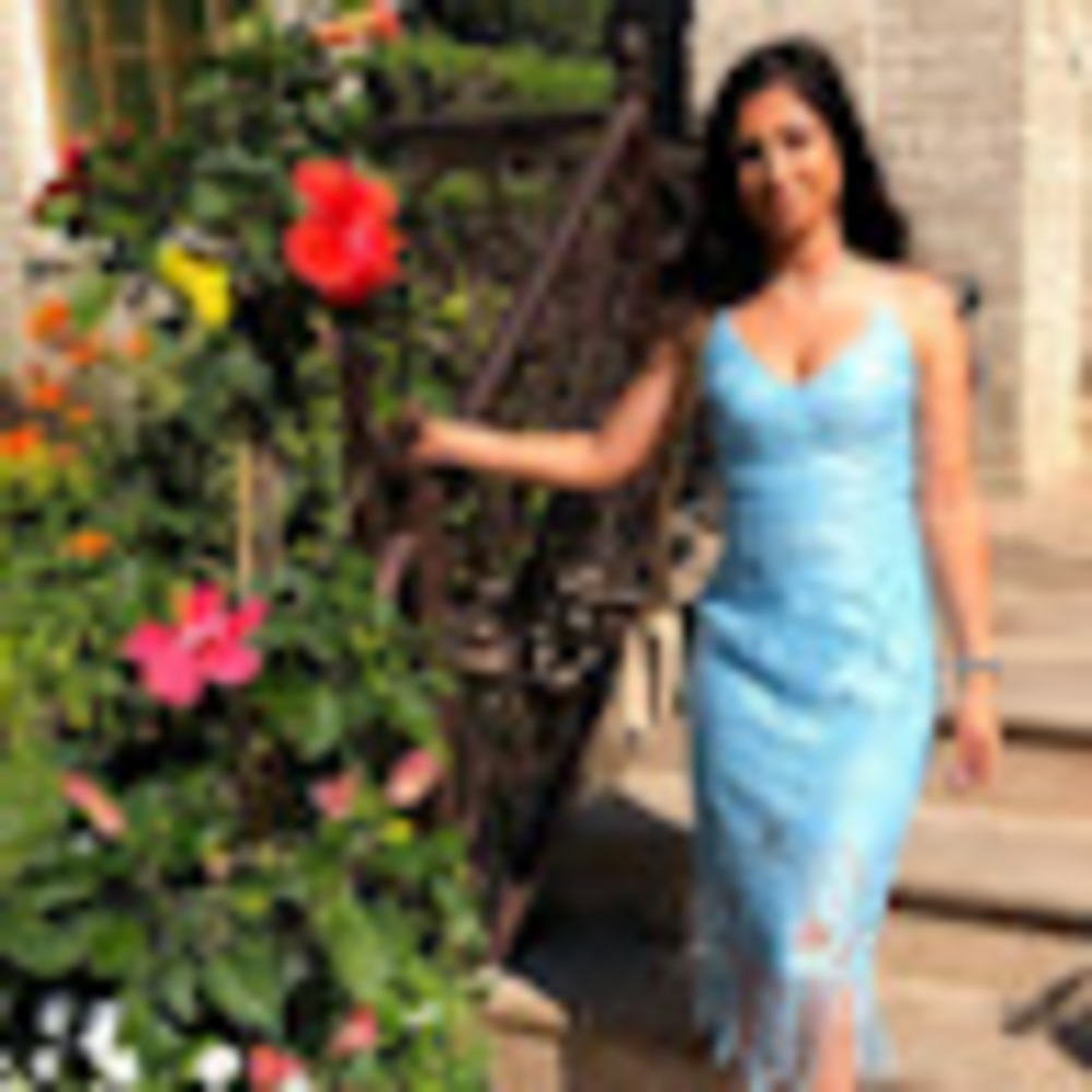 Meet your Posher, Jasmine